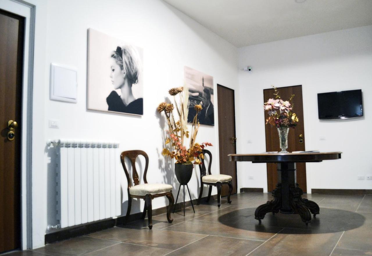 Questo Rinascimento Casa Newman Νάπολη Εξωτερικό φωτογραφία